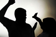 Mulher é agredida e expulsa de casa com dois filhos pequenos em Brusque