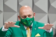 Luciano Hang anuncia que não vai disputar as eleições de 2022