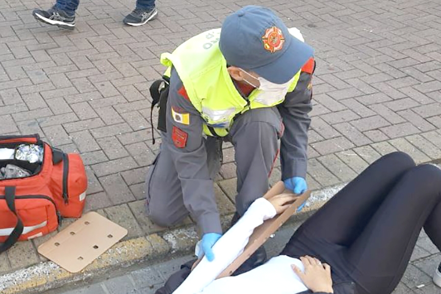 Jovem fica ferida em acidente no Centro de Gaspar