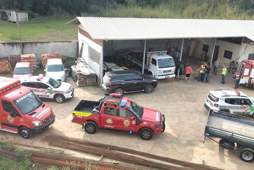 Homem é morto a tiros dentro de empresa em Ibirama