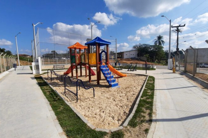 Pavimentação, área de lazer e estação ciclística são inauguradas no Barracão, em Gaspar