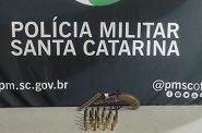 Homem é preso com arma sem registro e munições na Margem Esquerda, em Gaspar