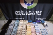 Casal é preso por tráfico de drogas no bairro Barracão, em Gaspar