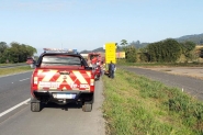 Homem � hospitalizado ap�s cair de moto na BR-470, em Ilhota