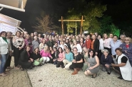 Grupo de professores aposentados de Gaspar se rene em jantar