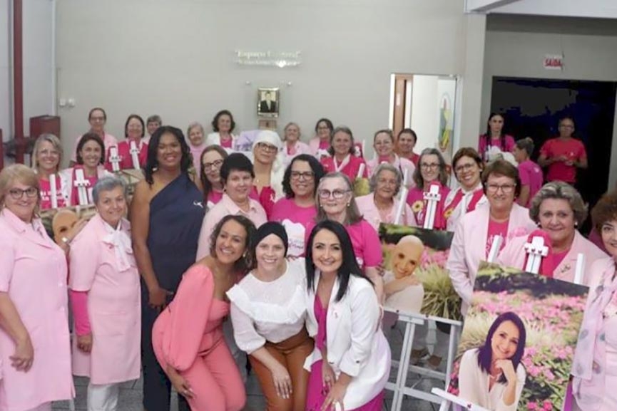 Outubro Rosa: Câmara de Gaspar promove palestra gratuita 'Oba! Tem cura'