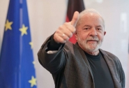 Lula é eleito e assume presidência do Brasil em 1º de janeiro