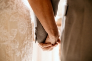 Mini wedding é alternativa para quem sonha com casamento intimista