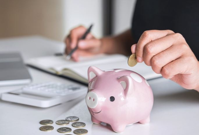 Poupança rende mais que inflação pela primeira vez desde 2018