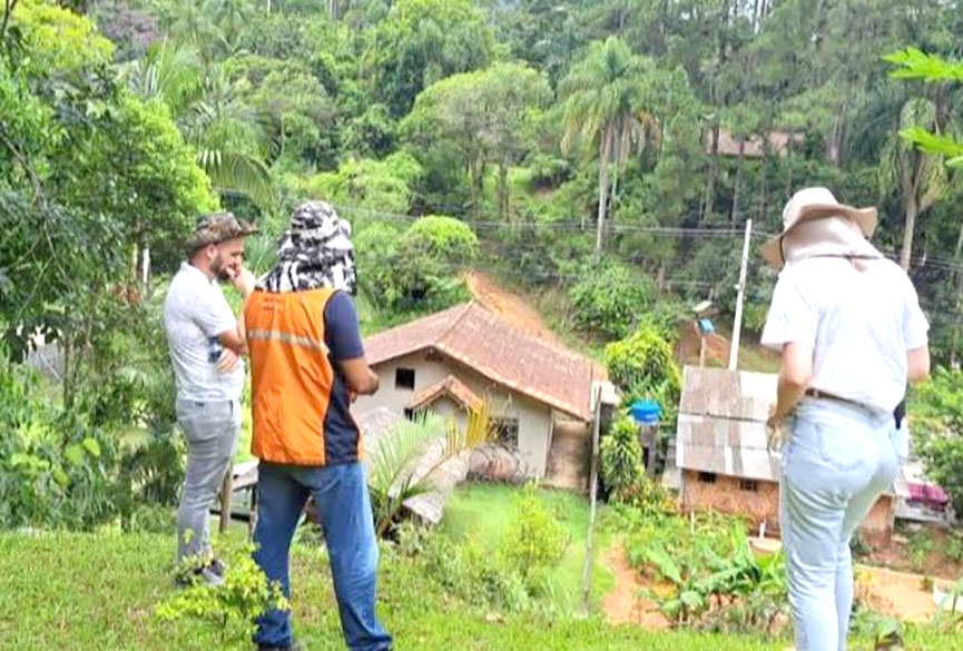 Equipe de Gaspar ajuda na recuperação de Rodeio, Apiúna, Indaial e Ascurra após destruição causada pelas chuvas