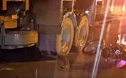 Jovem morre após colidir moto contra caminhão reboque estacionado em Benedito Novo