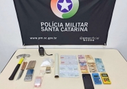 Homem é preso por tráfico de drogas no Centro de Gaspar