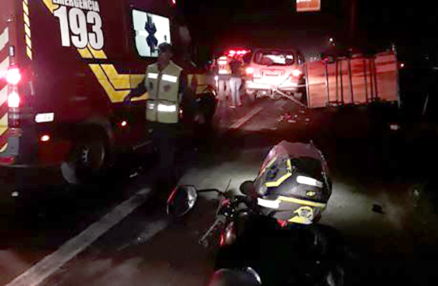 Homem fica desorientado e com ferimento no rosto após acidente de moto na BR-470, em Gaspar
