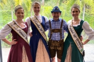 Dono da Havan recebe realeza da Oktoberfest 