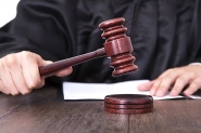 Jovem que esfaqueou e matou colega de trabalho 'que o encarava' é condenado em Brusque