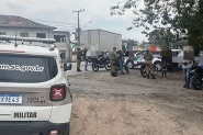 Opera��o da PM de Gaspar fiscaliza motos com escapamento irregular