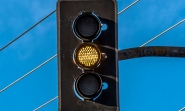 Problemas em semáforo da Avenida das Comunidades modifica trânsito em Gaspar