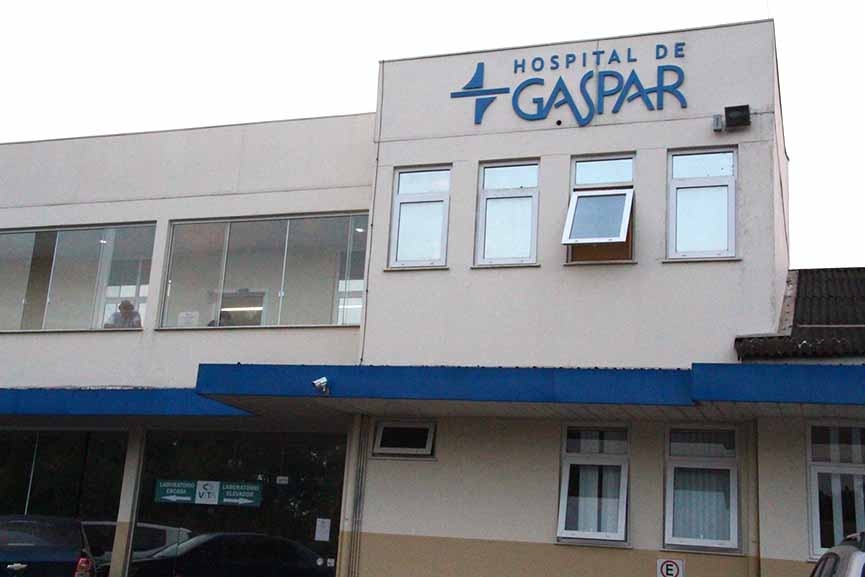 T�cnicos de enfermagem fazem manifesta��o e Hospital de Gaspar emite nota oficial