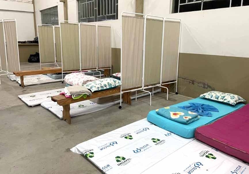 Um abrigo para pessoas e três para móveis seguem ativos em Gaspar