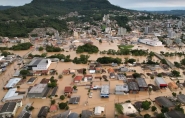 Gasparense arrecada comida, �gua e produtos de limpeza e higiene para fam�lias de Rio do Sul