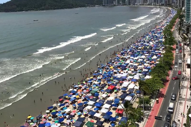 SC prevê aumento de 75% na população durante o verão