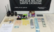 Mdico que trabalha em Ilhota  preso com ecstasy, maconha, haxixe e LSD em casa