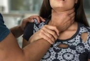 Ao defender filho, mulher acaba agredida pelo marido em Blumenau