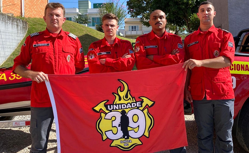 Bombeiros volunt�rios de Ilhota integram for�a-tarefa que ajuda em calamidade no RS