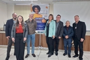 Sindilojas de Gaspar participa de lan�amento da campanha 'Com�rcio Local � Legal', da Fecom�rcio/SC