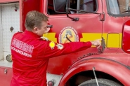 Bombeiros de Ilhota arrecadam R$381 mil e precisam de mais R$19 mil para comprar caminhão novo