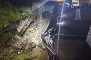 Motorista de caminhão ultrapassa em local proibido e causa grave acidente em Luiz Alves