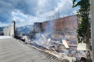Incêndio destrói loja de calçados em Brusque; prejuízo estimado é de R$8 milhões