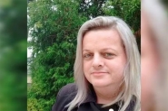 M�e � condenada a pagar indeniza��o ap�s cometer crime de transfobia contra professora de Gaspar