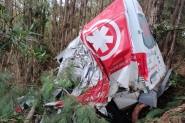 Ambul�ncia de Lages colide contra �rvores e motorista morre na BR-282