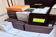 Mais de 200 garrafas de vinho so apreendidas em carro com licenciamento vencido em Gaspar