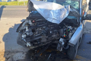 Carro de Gaspar colide contra poste e motorista morre na Rodovia Ivo Silveira