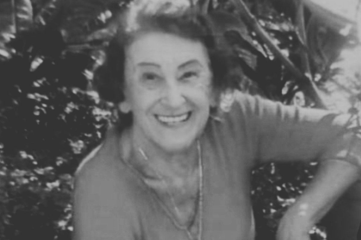 Idosa de 84 anos morre atropelada por caminhão-guincho em São José