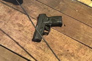 Homem � baleado e morre ap�s sacar arma contra policiais durante opera��o em Tijucas