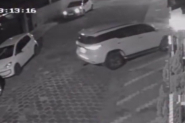 Preso suspeito de tentativa de assalto em Blumenau: vítima deu ré no carro, derrubou portão e conseguiu fugir