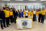 Lions Internacional doa kits de higiene, cestas b�sicas e colch�es aos atingidos pelas chuvas em Gaspar