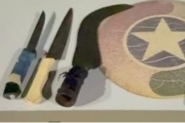 Ladr�o de carne saca foice e � contido por PM que fazia compras em mercado de Brusque